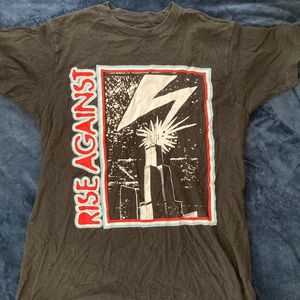 Rise against band shirt